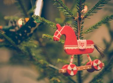 Christmas shopping - why antiques make the perfect gift