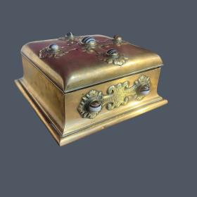 A fine quality Victorian Period brass casket