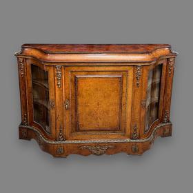 1860 Figured Walnut Credenza By Druce & Co